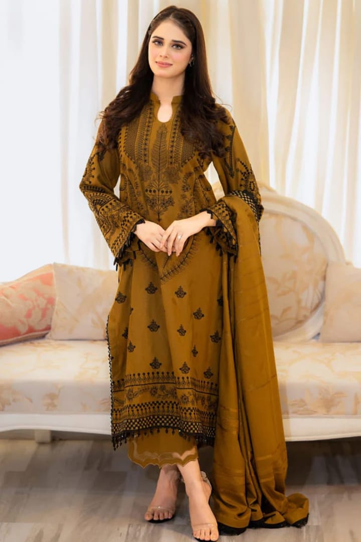 PREMIUM LAWN 3PC EMBROIDERED DRESS EMBROIDERED DUPATTA | 1011