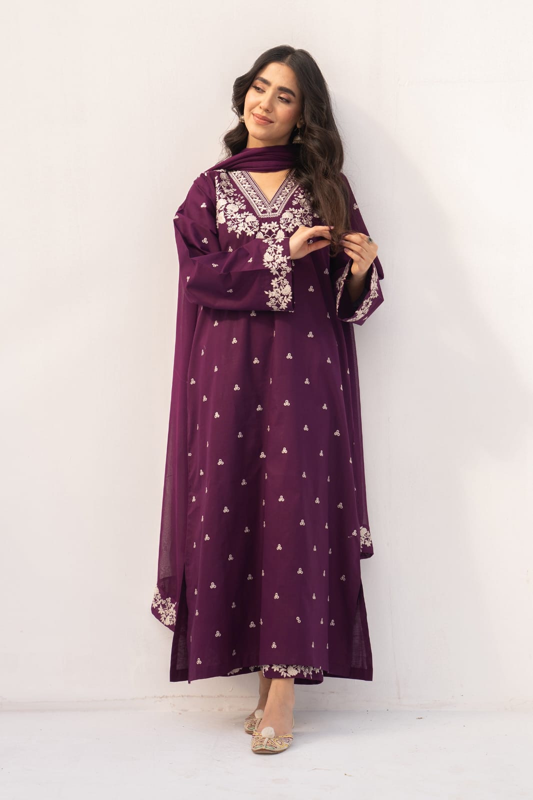 GRACE EMBROIDERED 3PC Dhanak DRESS