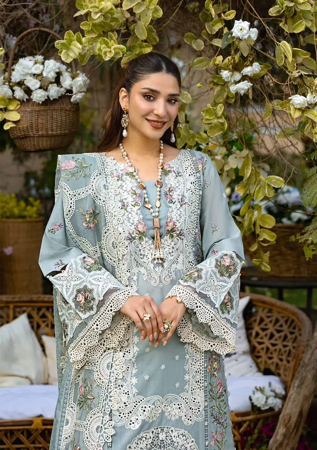 ELAF | SAMAA |UNSTITCHED LAWN 3PC EMBROIDERED SUITE