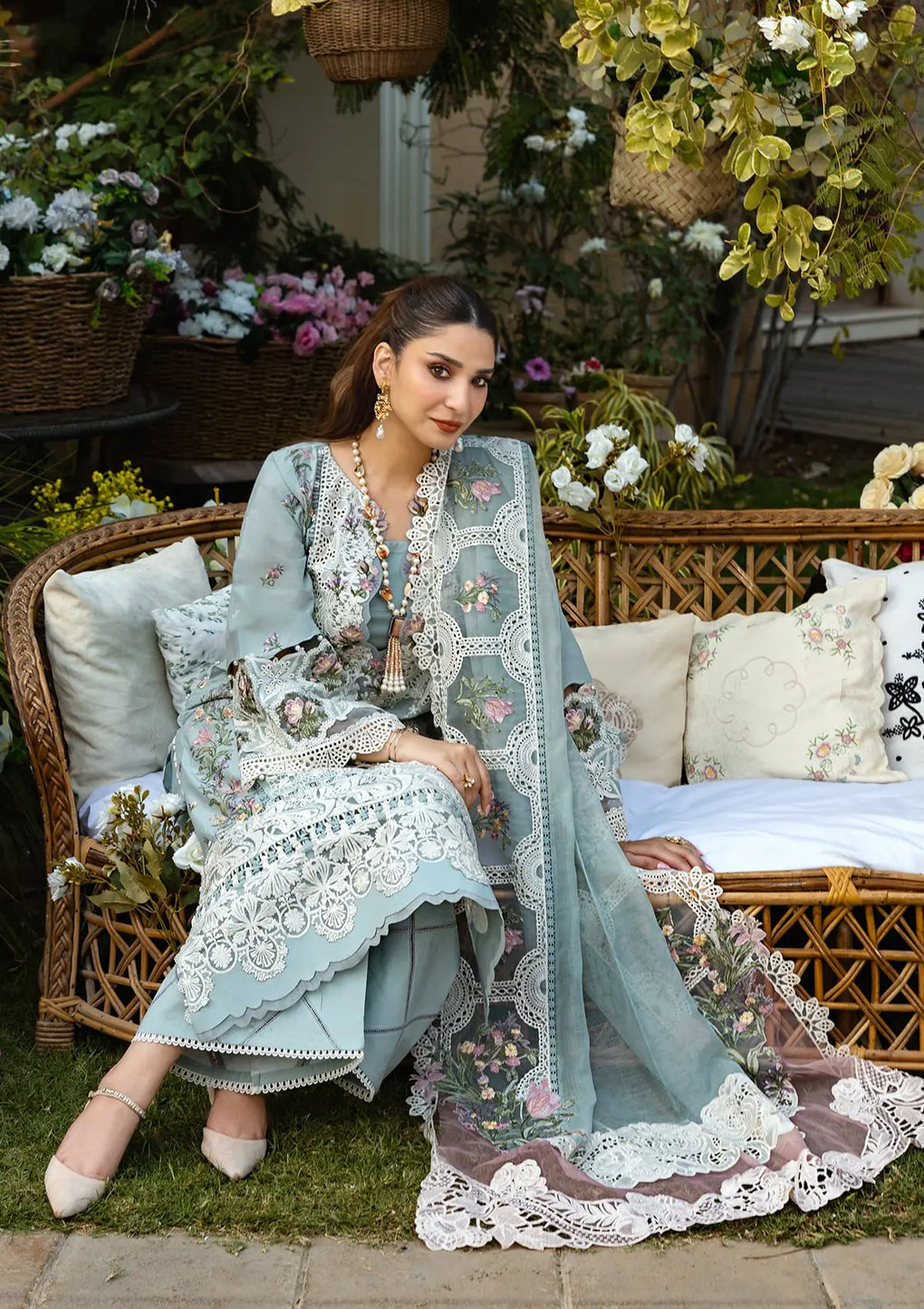 ELAF | SAMAA |UNSTITCHED LAWN 3PC EMBROIDERED SUITE