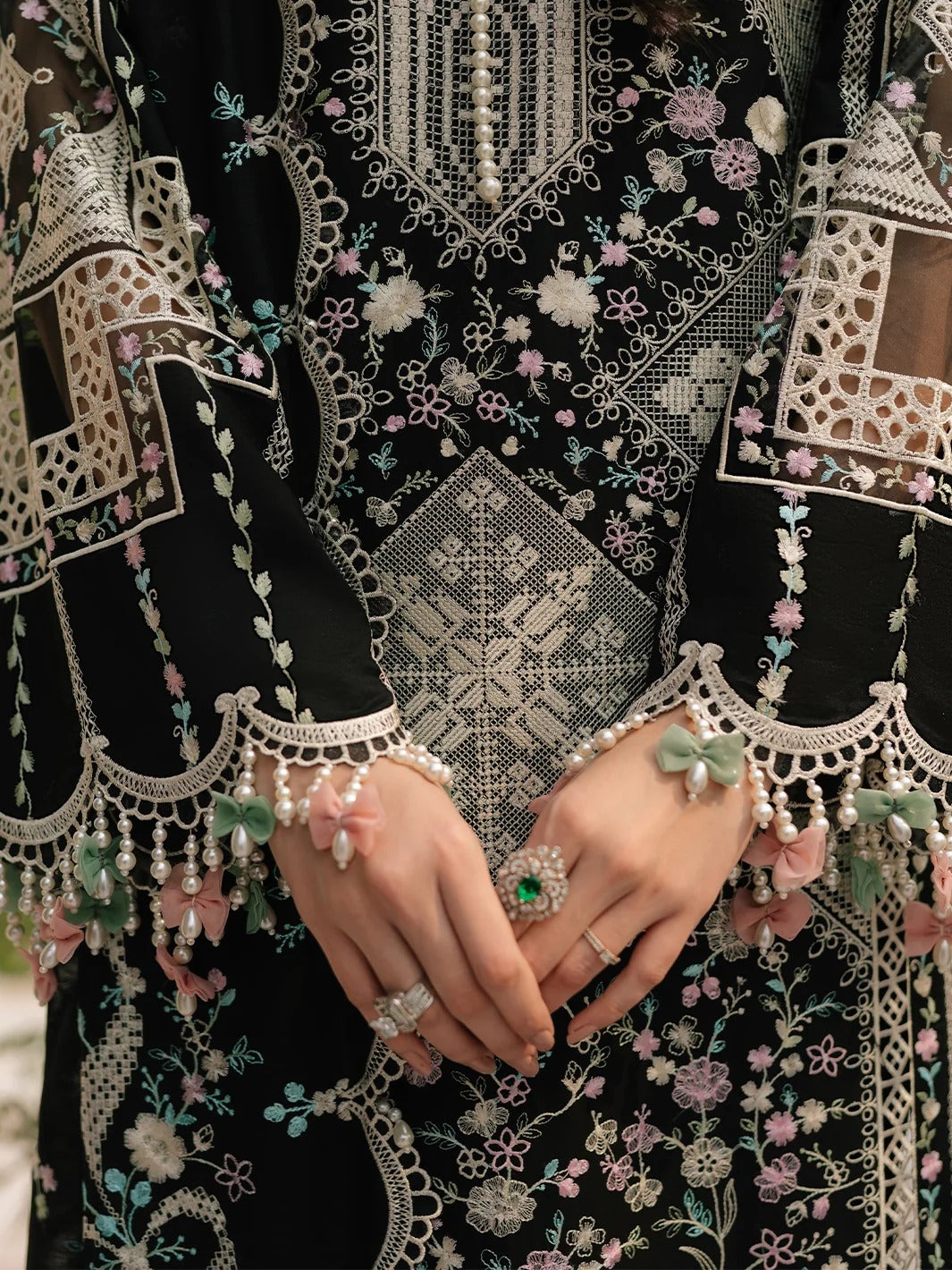 3PC UNSTITCHED DHANAK  EMBROIDERED SHIRT WITH EMBROIDERED SHAWL SA-652-A
