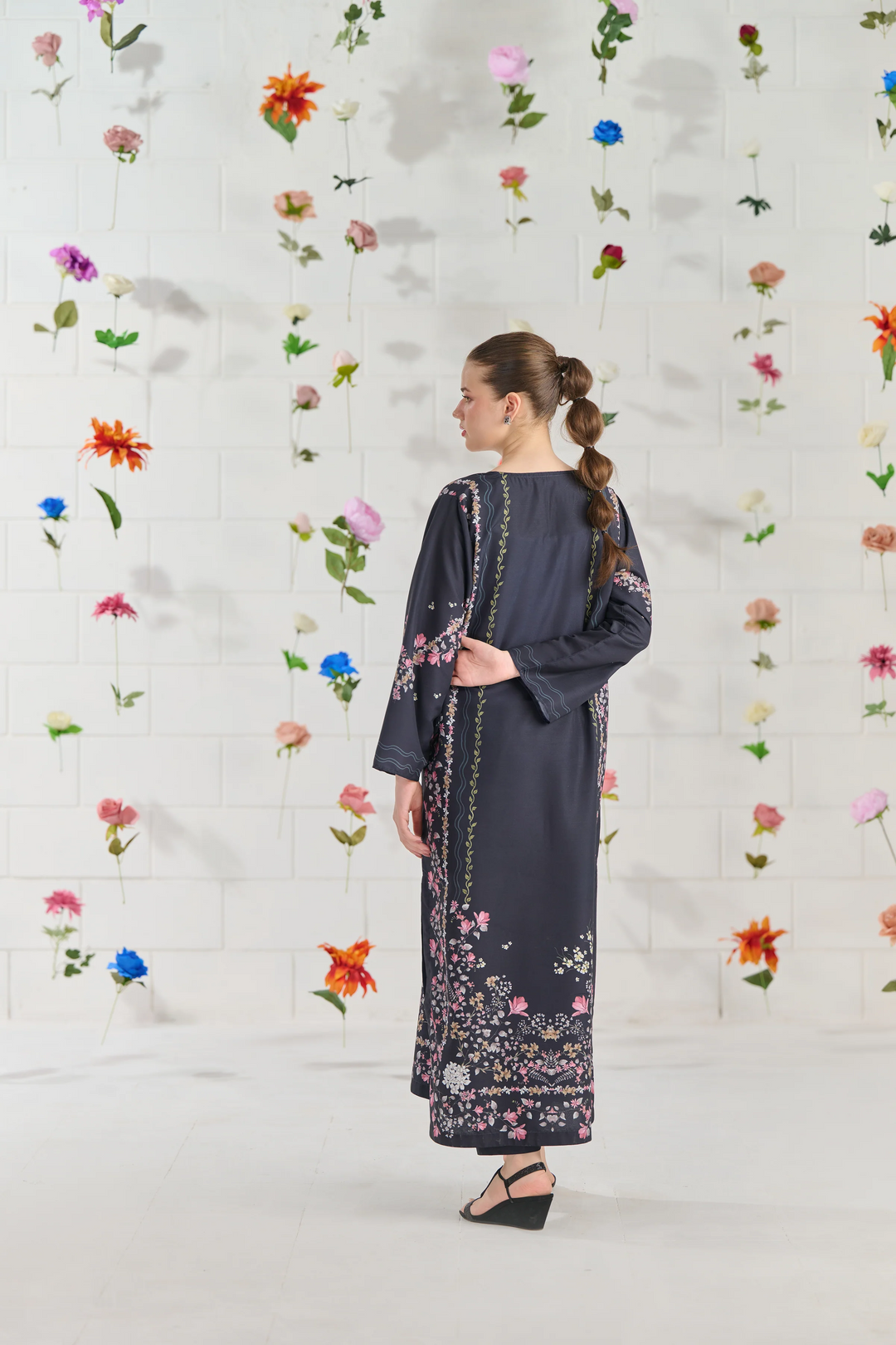 CH - 399  Orchid Premium Printed 3 Pc Stitched Suit